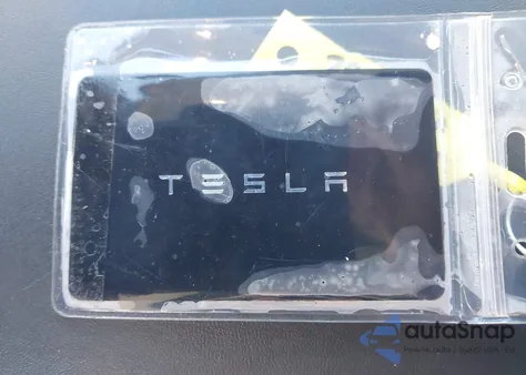 2021 Tesla Model 3 Standard Range Plus Rear-Wheel Drive from USA, damaged, VIN 5YJ3E1EA3MF085932